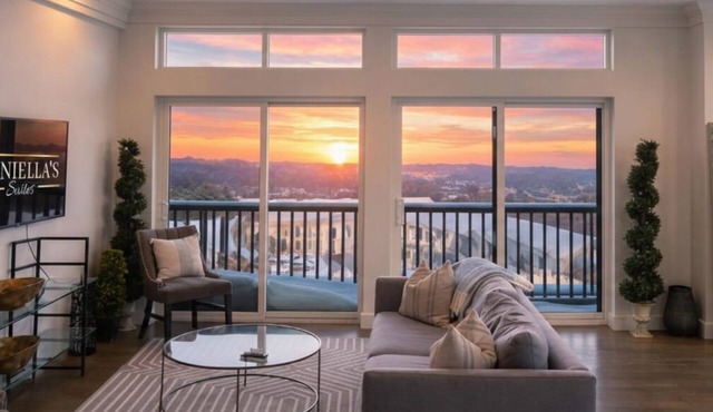 Daniella's Suites