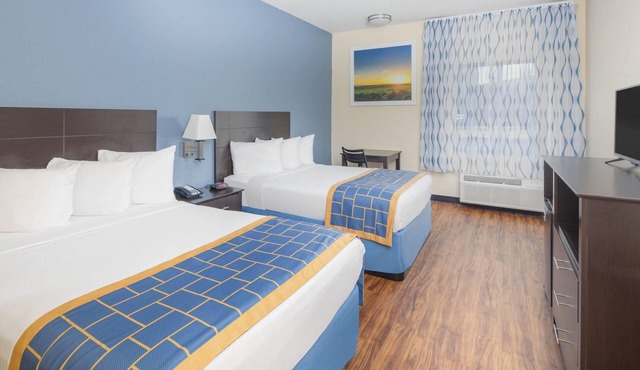 Days Inn by Wyndham Macon I-75 North