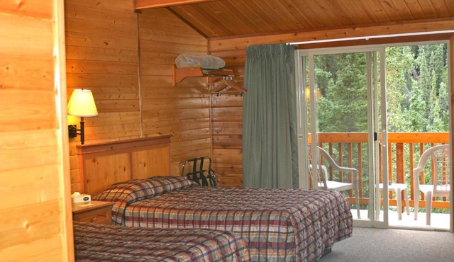 Denali Grizzly Bear Resort