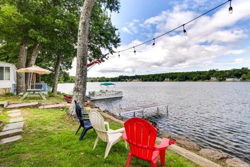 Dock & Sunset Views! Waterfront Thompson Getaway