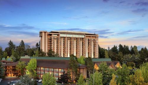 DoubleTree by Hilton Seattle Airport in SeaTac