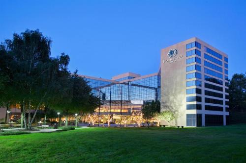 DoubleTree by Hilton Stamford in Stamford