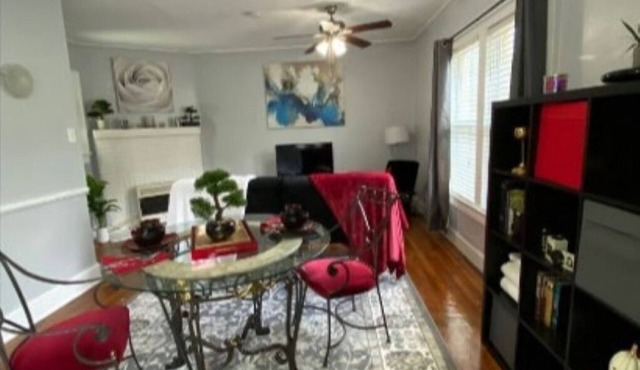 Fantastic 1-bedroom townhome with AC in charming East Point