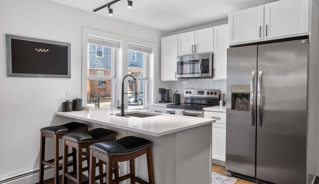 Federal HILL PRIDE 1 - Ground-Floor Flat