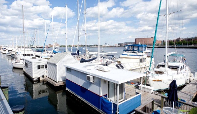 Floating Cabin Perfect for a Unique Getaway to Boston, Massachusetts