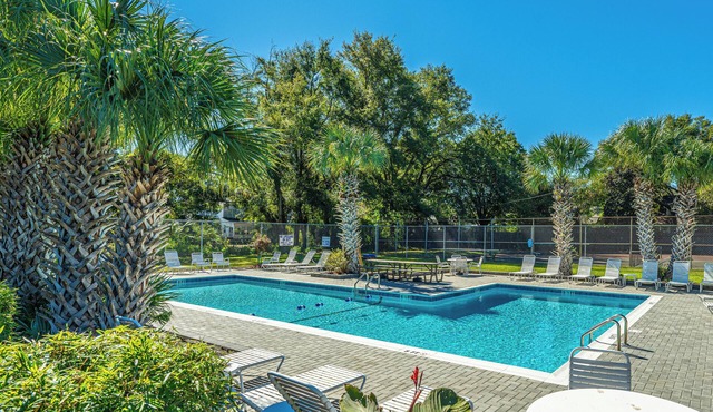 Fully Renovated Retreat