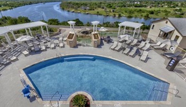 Fun on Lake & River & Country Side ! in Marble Falls