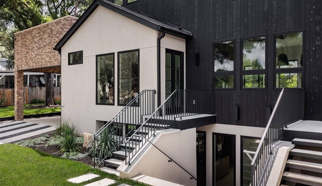 Furnished Modern Luxury Retreat