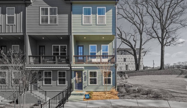 Hazy Way Collection Sunrise - 3BR/3BA - East Atlanta