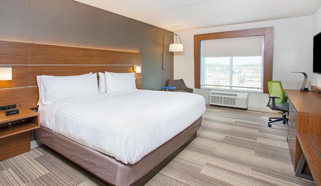 Holiday Inn Express & Suites Covington by IHG