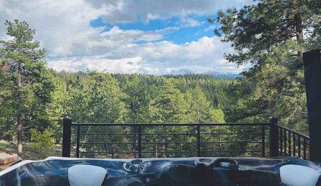 HOT TUB ~ 31 Acres ~Bring ATVs/Border Nat'l Forest