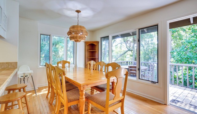 Kiawah Island Vacation Rental: Walk to Beach!