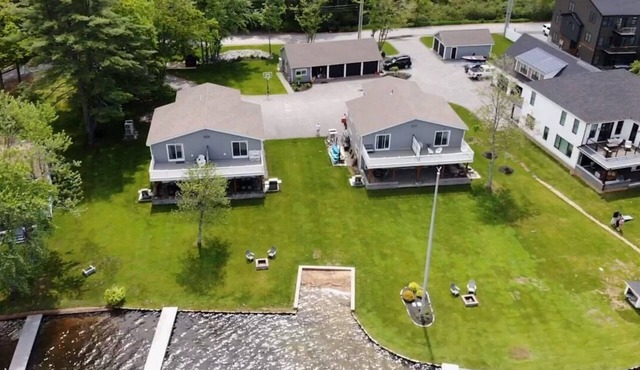 Lakefront 3-bedroom Duplex on Lake Winnisquam, docks, Beach, WiFi, AC. B2B