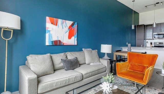Landing | Chic 1BD, Yoga Studio, Gym