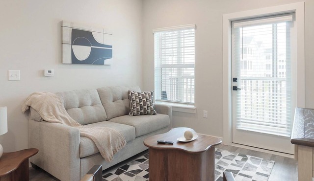 Landing | Modern 1BD, Gym