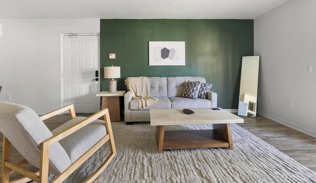 Landing | Modern 2BD, Gym, Clubhouse