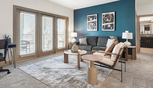 Landing | Spectacular 1BD, Pool, Gym