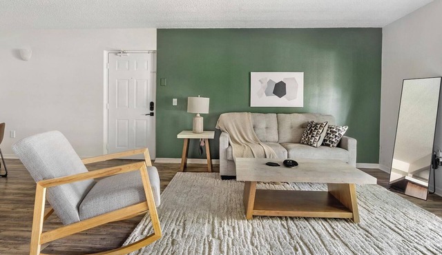 Landing | Stunning 2BD, Clubhouse, Gym