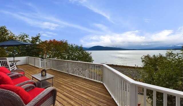 Lena Beach Retreat - Oceanfront Luxury
