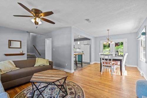 Liberty Retreat, King Beds, Close to KC, MAJOR INTERNATIONAL SPORTING EVENT 2026