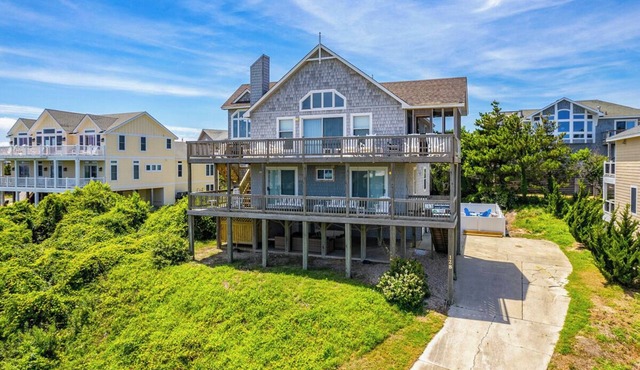 Lofty View ☀️ Semi-Oceanfront 4 BR home, Dog-Frendly 🐕 & Private Pool in Duck