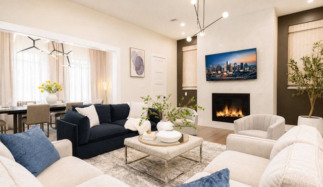Luxe Stay!5 beds Rooftop Prime Loc Downtown