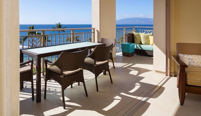 LUXURY BEACHFRONT KAANAPALI RESIDENCE CLUB RESORT+ AMENITIES, 2-BEDROOM VILLA