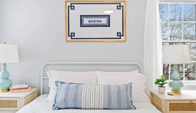 Luxury Modern Boston Townhome w/Parking!