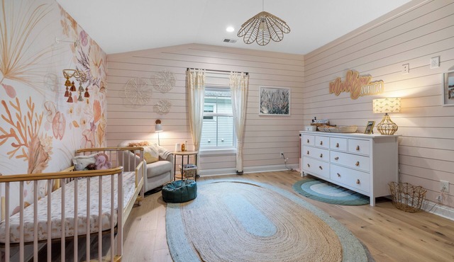 Minutes from downtown & the beach, enjoy a family-friendly Mount Pleasant home