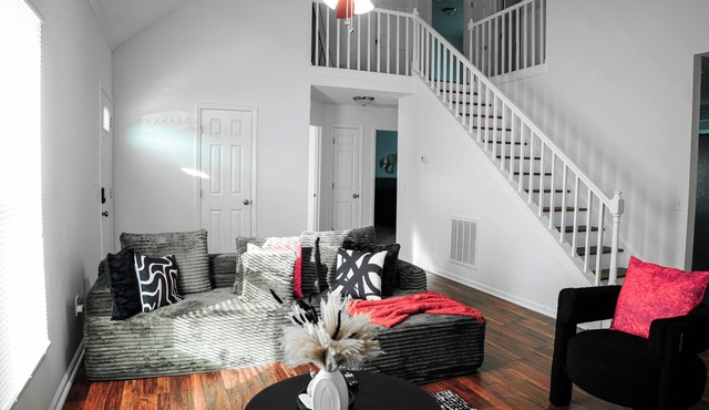 Modern Peaceful Retreat Near Sandhills