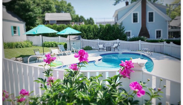 Modern Victorian House with Beautiful Pool in the Heart of Ogunquit