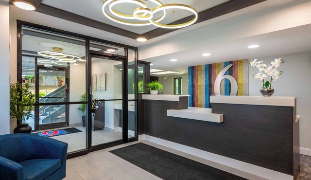 Motel 6 Charlotte, NC - Coliseum