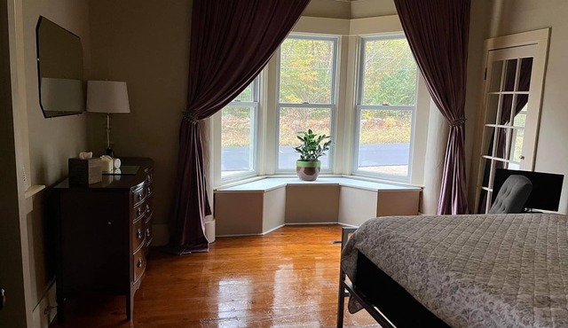 Near Ragged Mountain and Sunapee! Wilmot House @ Kimpton Brook
