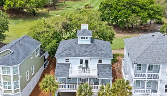 New Listing! Pelican Bay 40 - Golf & Beach Beauty!