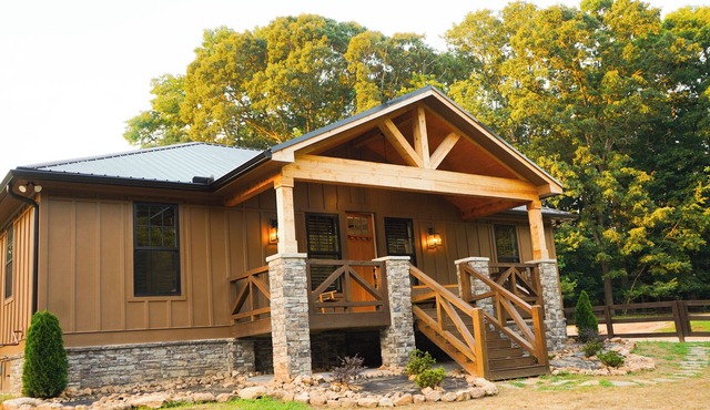 NEW luxury bungalow Mins to Stone Mountain Park Convenient for FIFA Guests