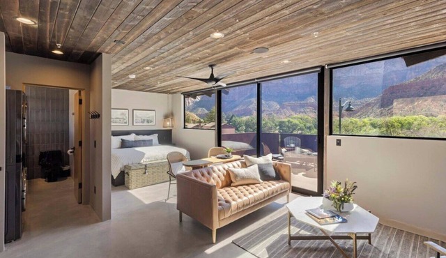 Panoramic Zion Loft | Unit 2