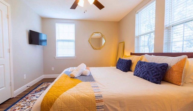 Pasadena 3BR w/Game Room, Patio, 2 King Beds