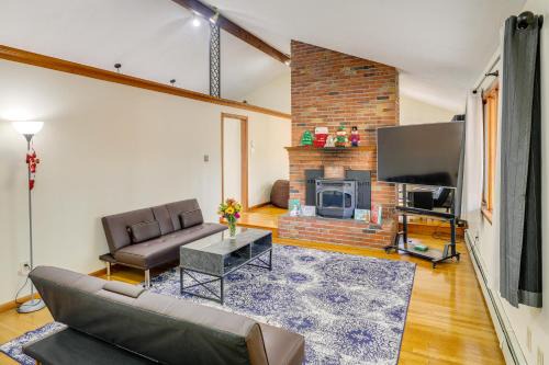 Peek-a-Boo Lake Views & Yard: Windham Home