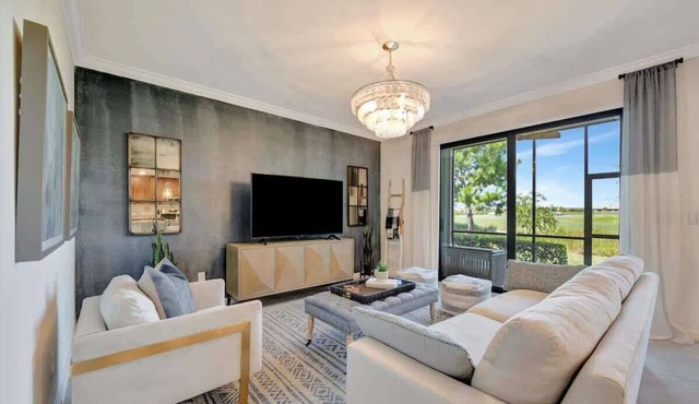 Play Golf & Pickleball! Luxury Lakewood Townhome