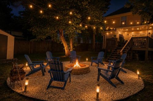 Pool Table FirePit BBQ Grill Workspace 6BR