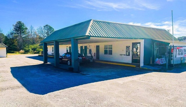 Premium Queen Bed|Sparta, GA