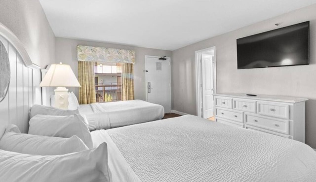 Relax w/Full Kitchen + Balcony View in Stunning Beach Suite