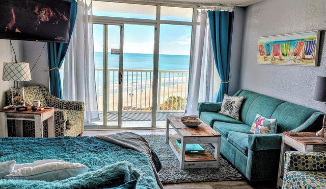 Sea Watch Resort-Myrtle Beach-Beachfront Studio- Amazing Views & Amenities!