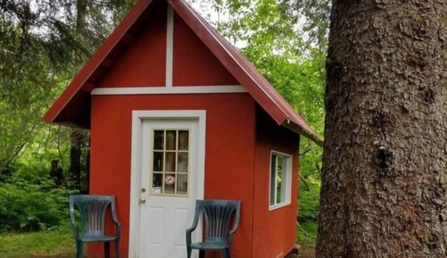 Secluded group of cottages close to town