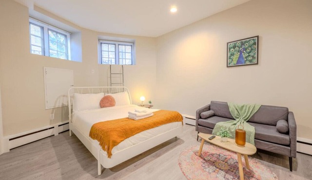 Serene South End Studio