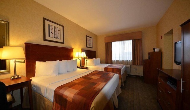 Sheridan Hotel in Bronx