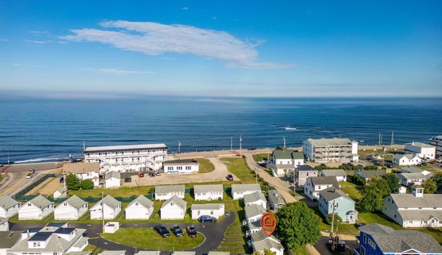 Shore Delight – Studio for 2!