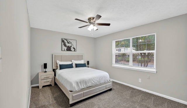 Spacious 2Bd 1Bt Family Apartment with Modern Style