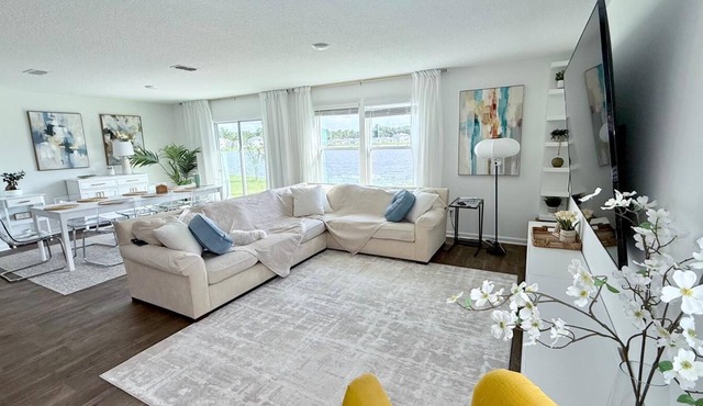 Spacious 4BR home near beach and downtown Entire home in St. Augustine, Florida in St. Augustine