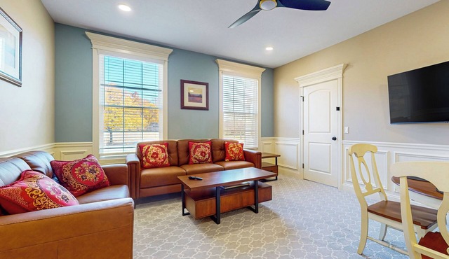 Spacious Holyoke Home: Work, Play & Unwind!